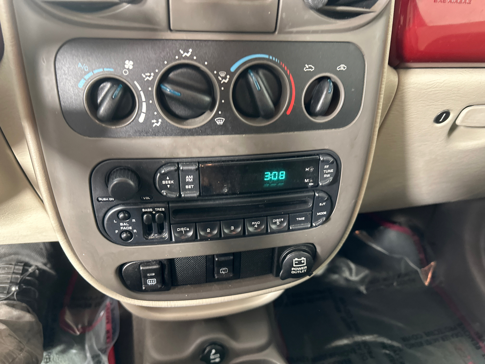 2003 Chrysler PT Cruiser Touring 33