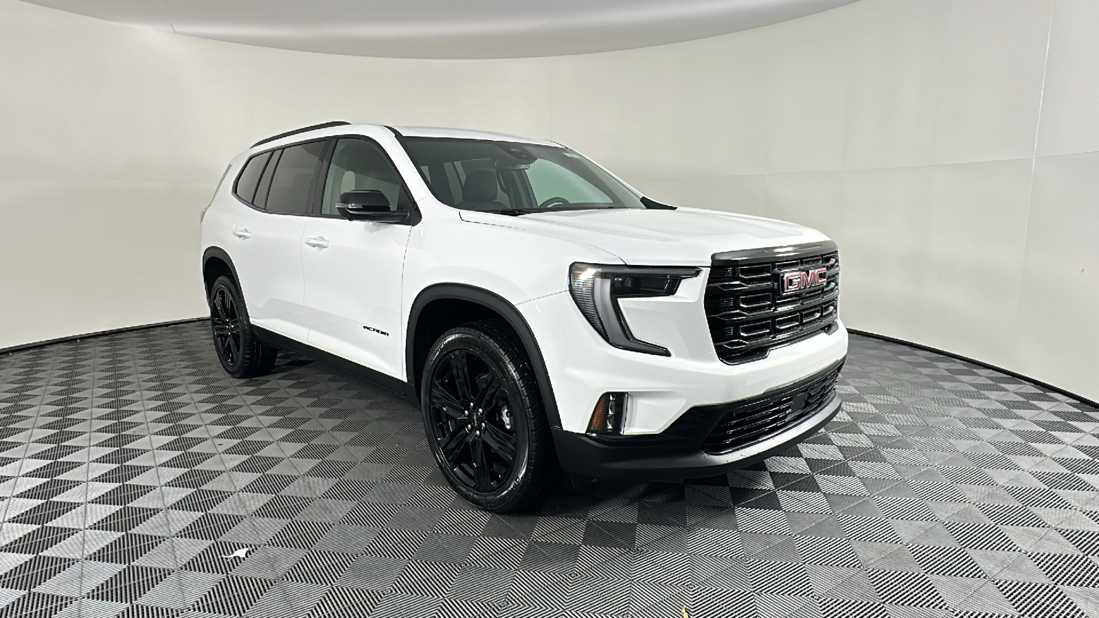 2024 GMC Acadia Elevation 2