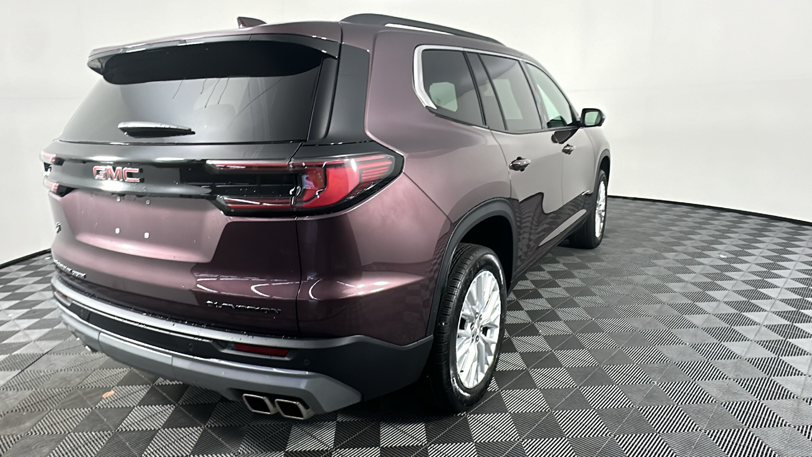 2024 GMC Acadia Elevation 19