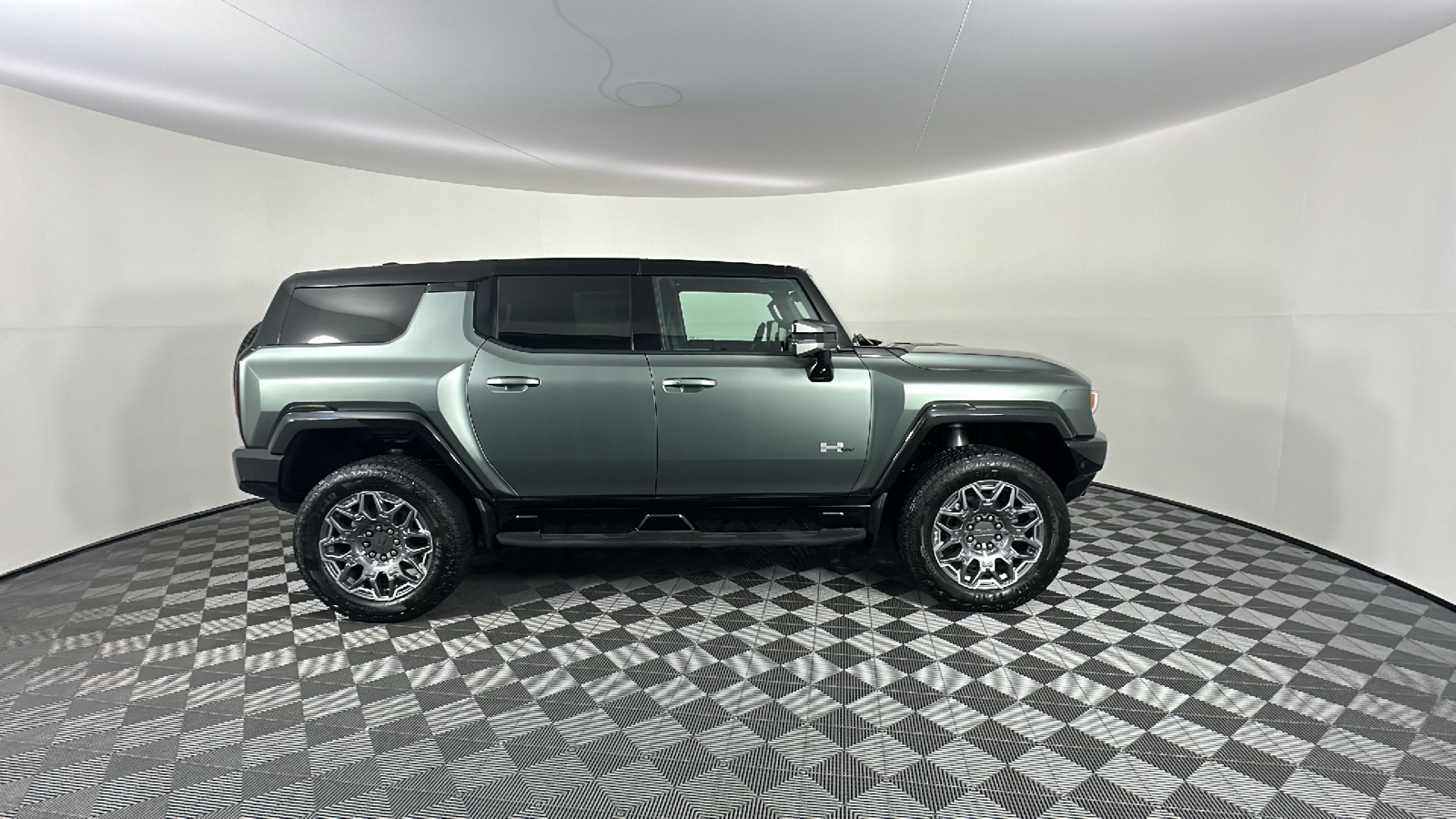 2024 GMC Hummer EV SUV 3X 25