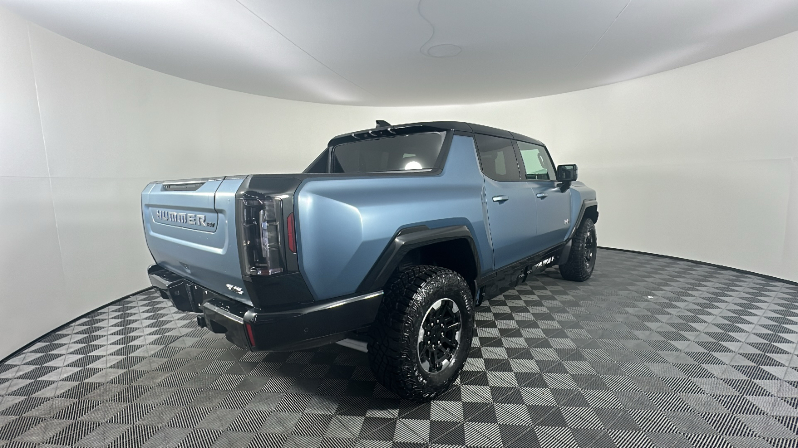 2024 GMC HUMMER EV 3X 19