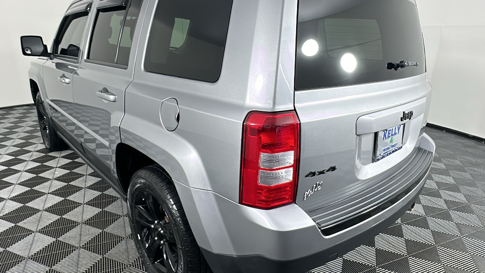 2015 Jeep Patriot Sport 11