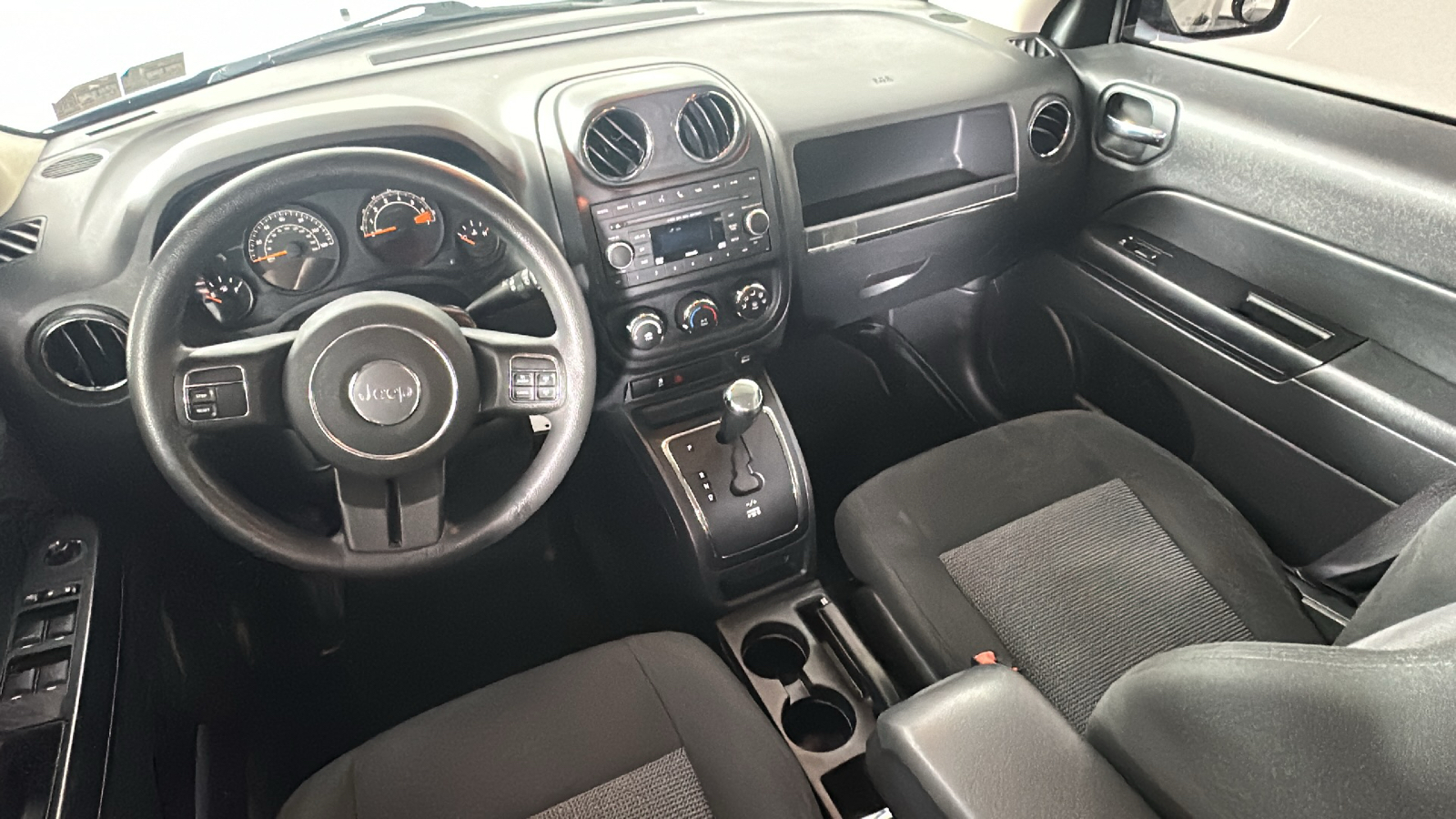 2015 Jeep Patriot Sport 26