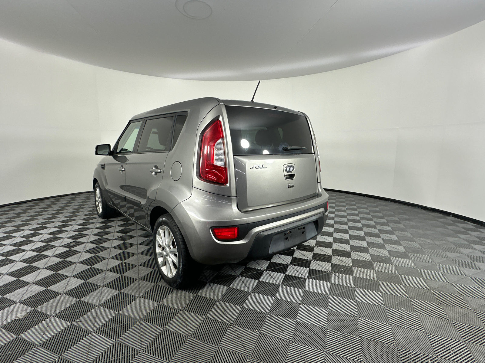 2012 Kia Soul + 10