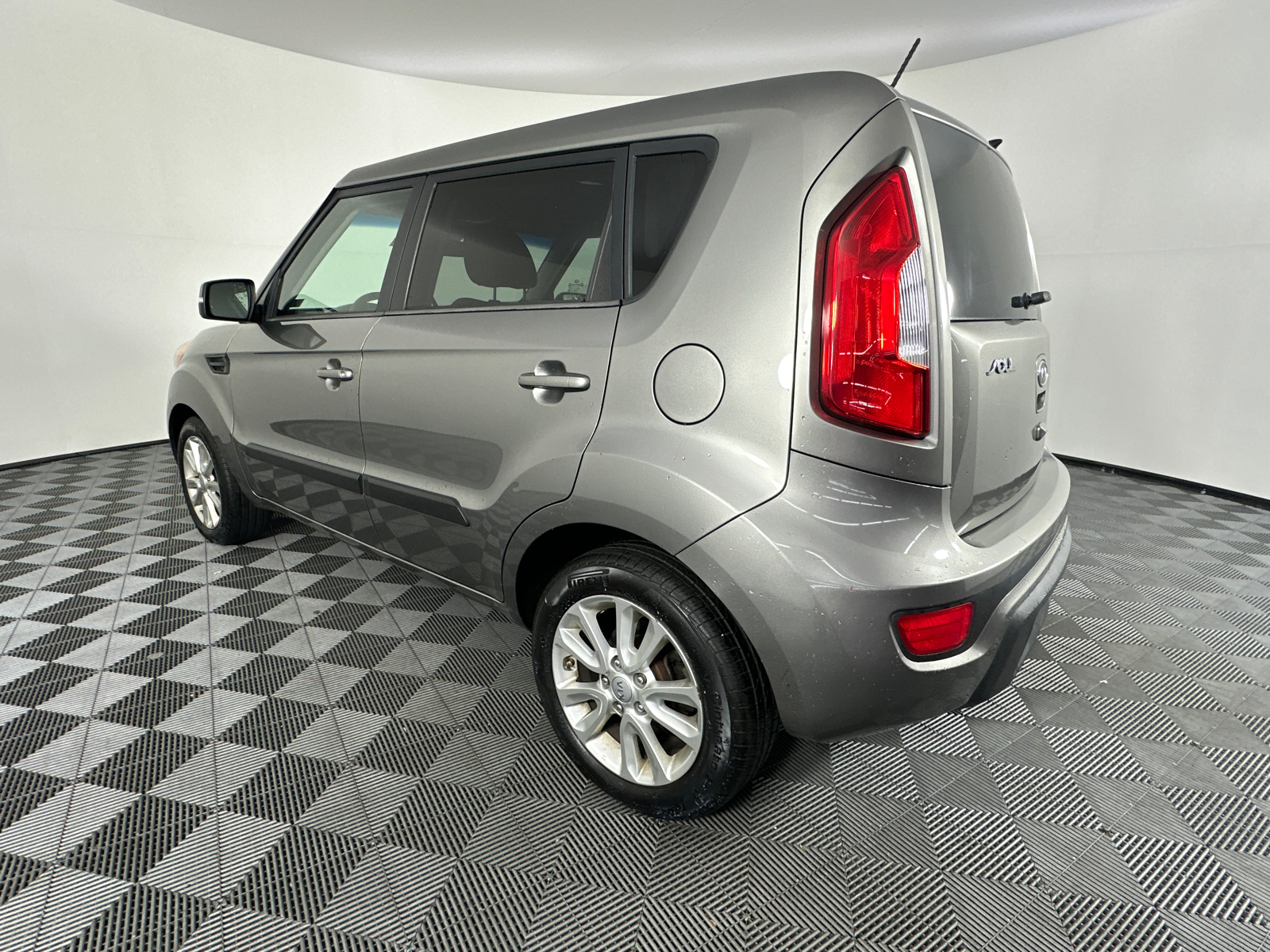 2012 Kia Soul + 11