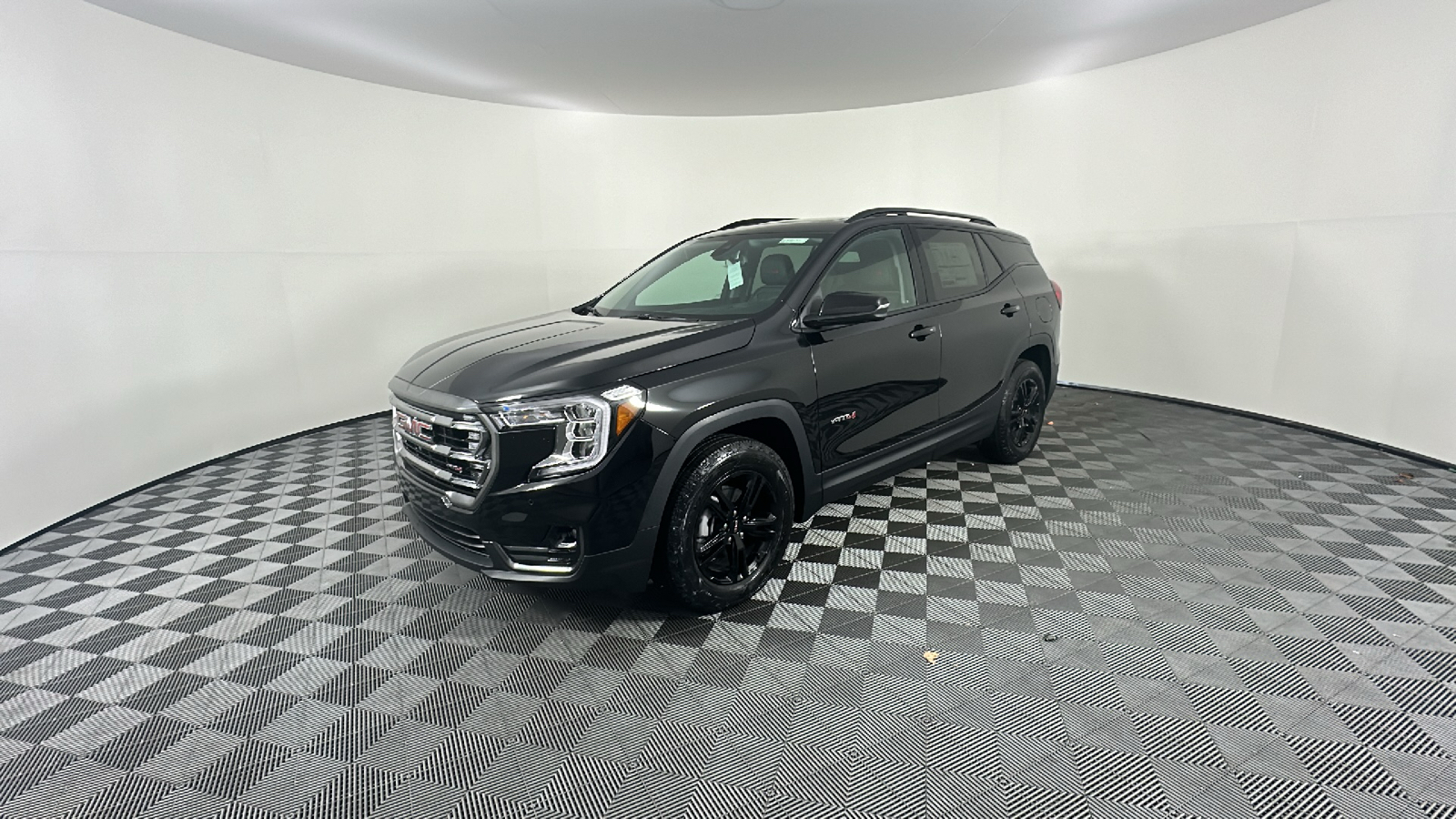 2024 GMC Terrain AT4 4