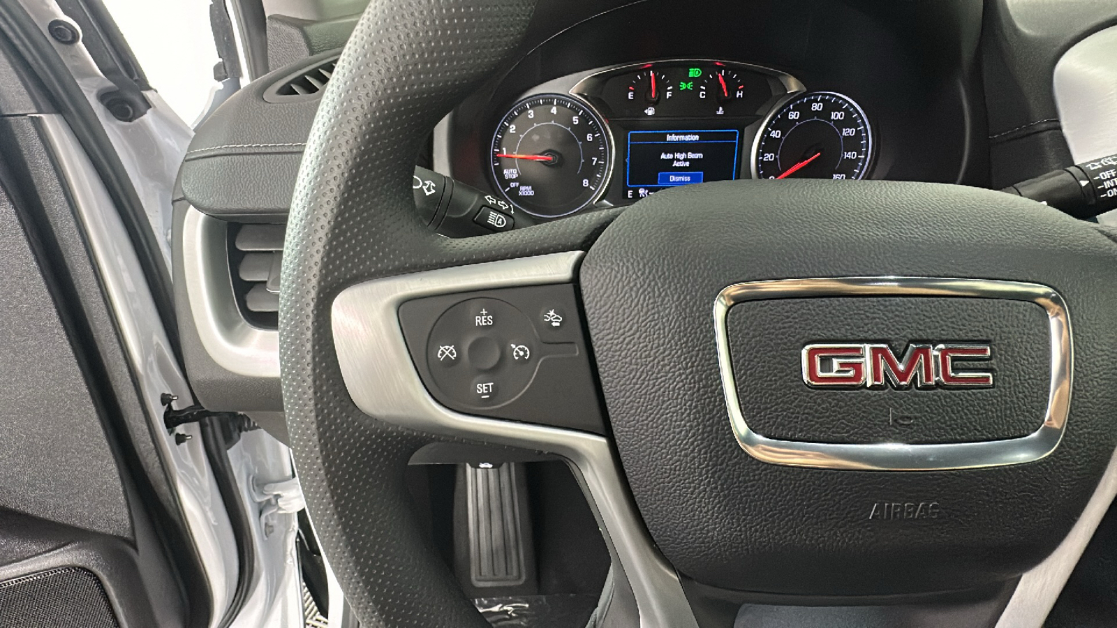 2024 GMC Terrain SLE 37