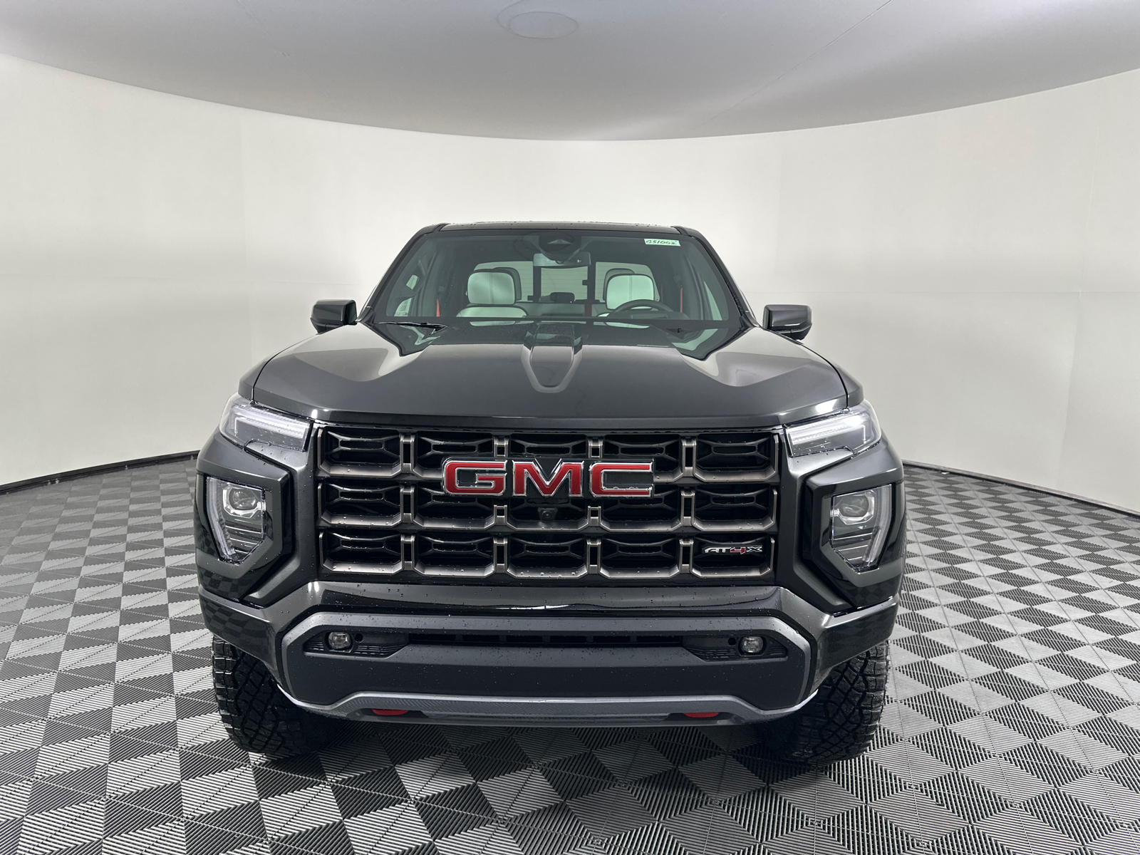 2025 GMC Canyon AT4 4