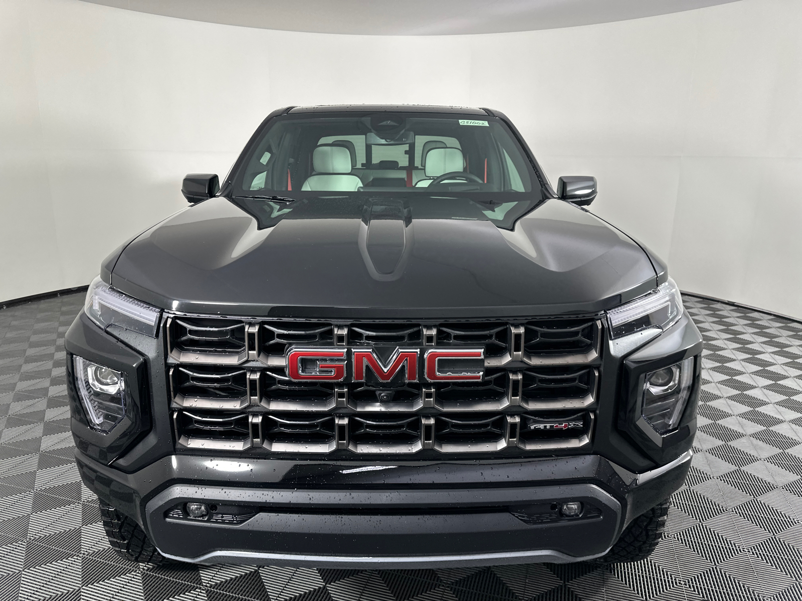 2025 GMC Canyon AT4 5