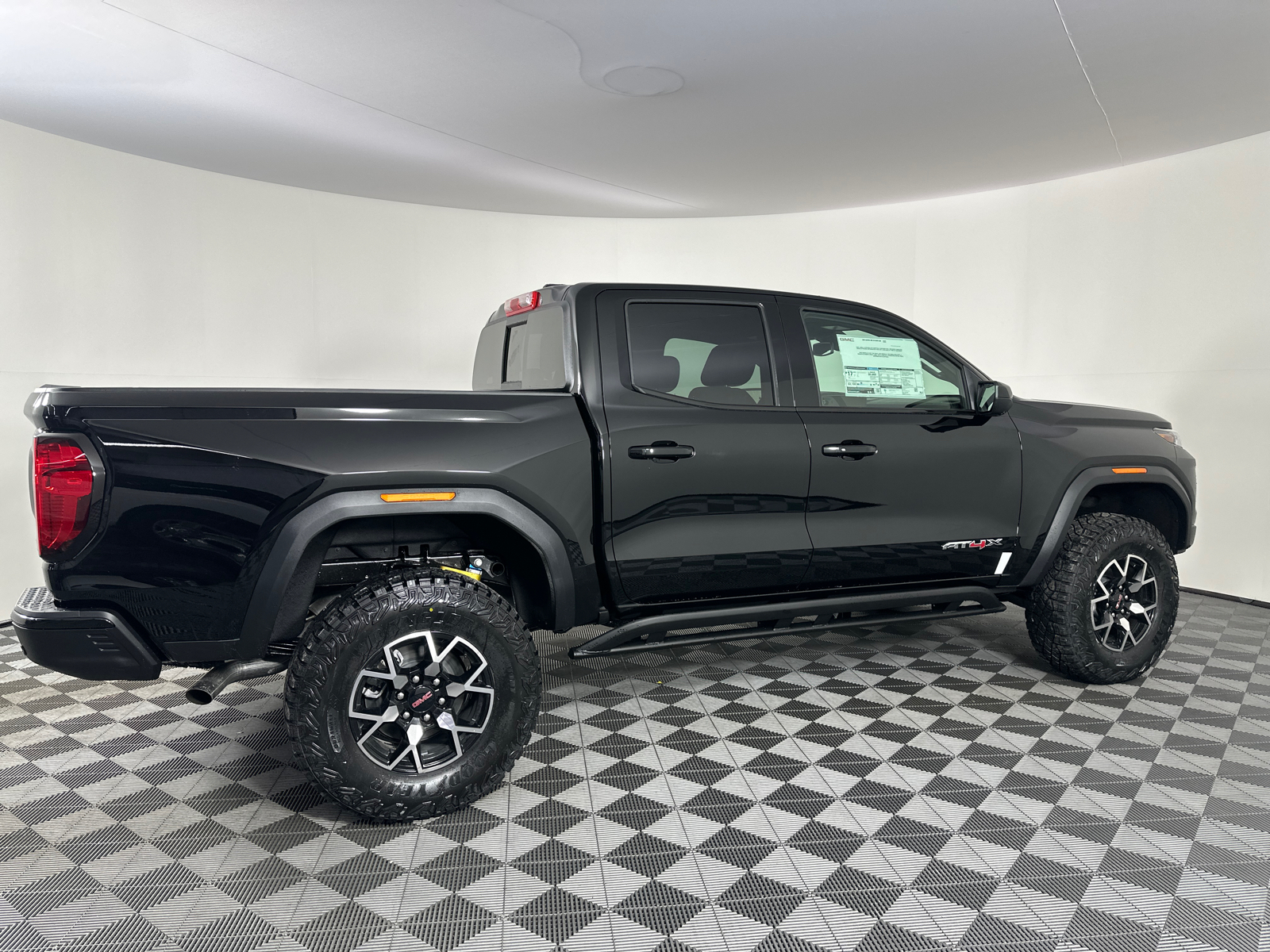 2025 GMC Canyon AT4 20