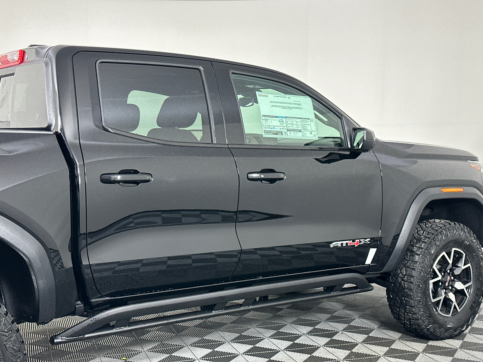 2025 GMC Canyon AT4 21