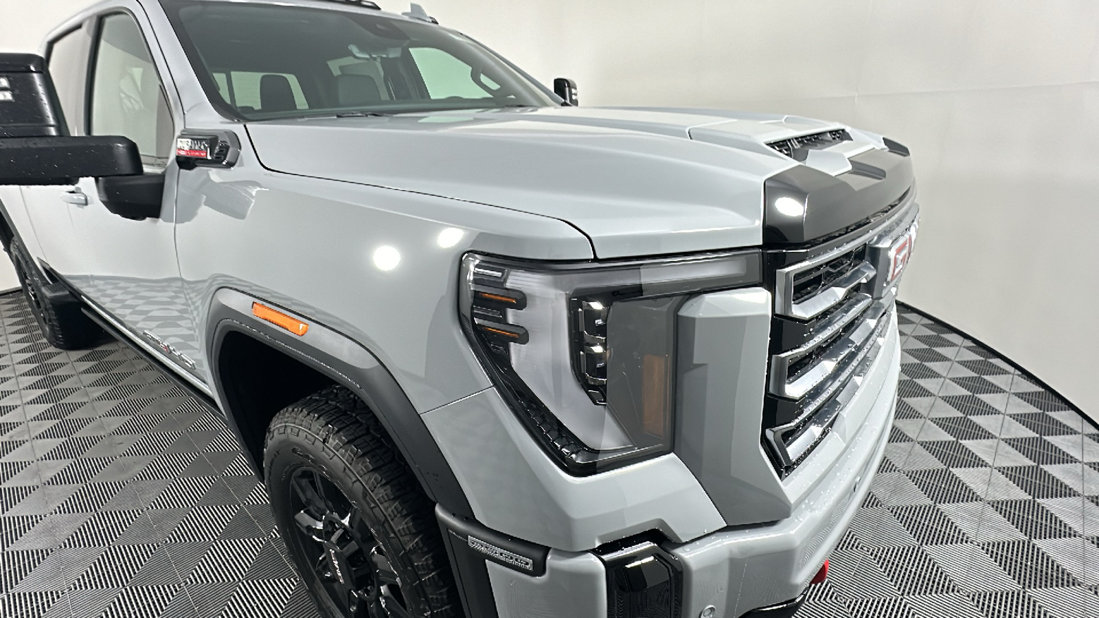 2025 GMC Sierra 2500HD AT4 2