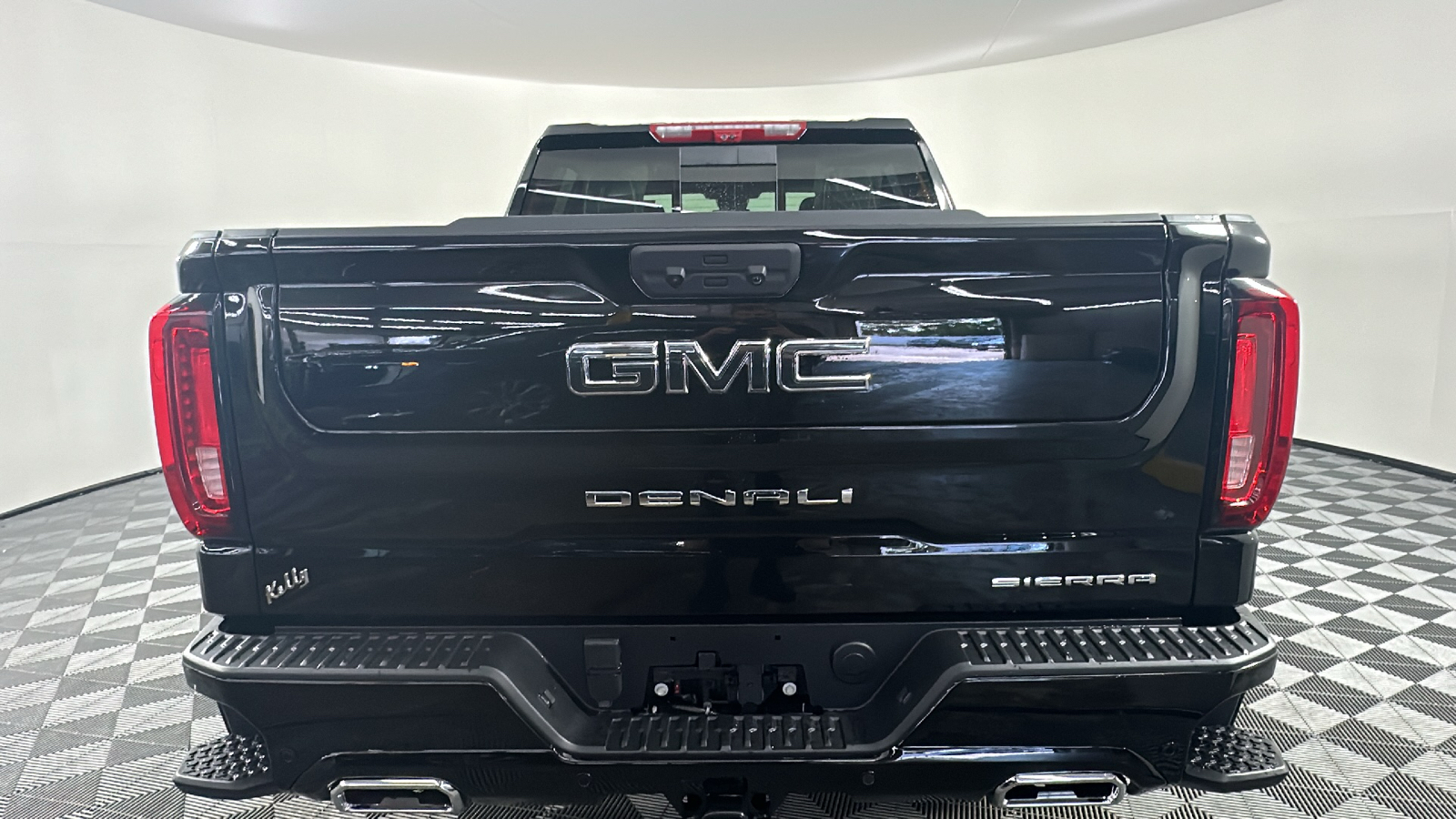 2025 GMC Sierra 1500 Denali Ultimate 14