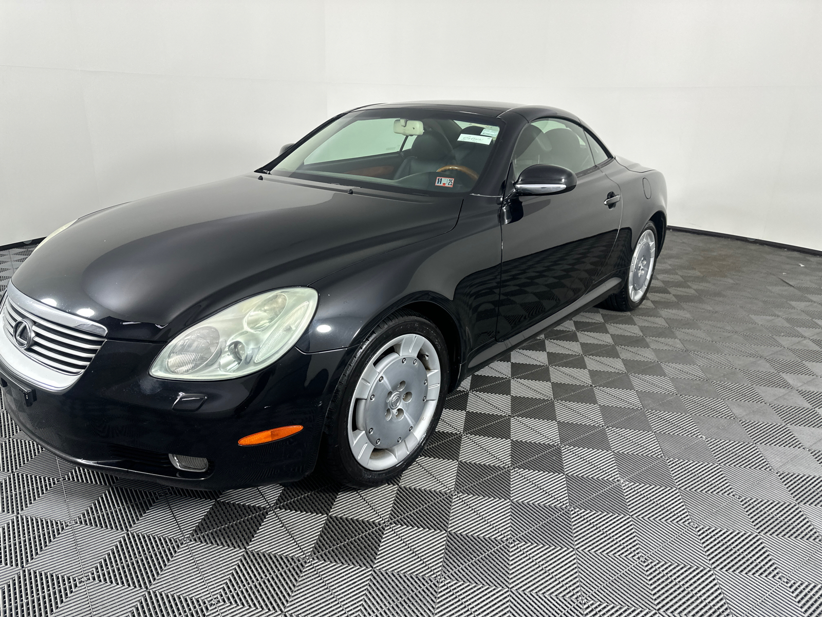 2005 Lexus SC 430 8