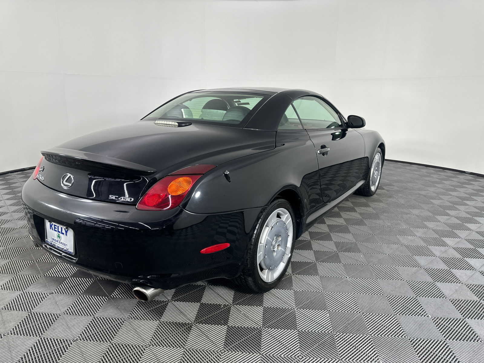 2005 Lexus SC 430 20