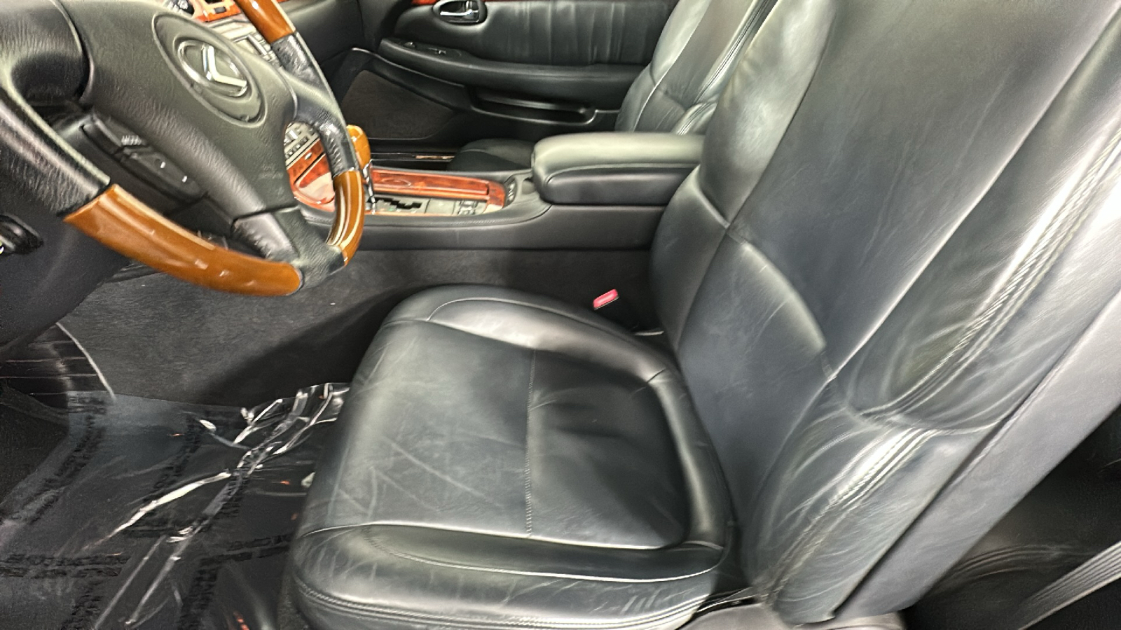 2005 Lexus SC 430 26