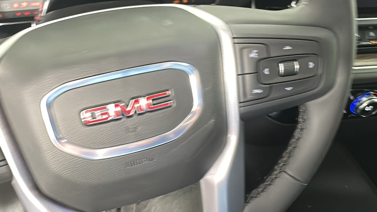 2025 GMC Sierra 1500 Elevation 34