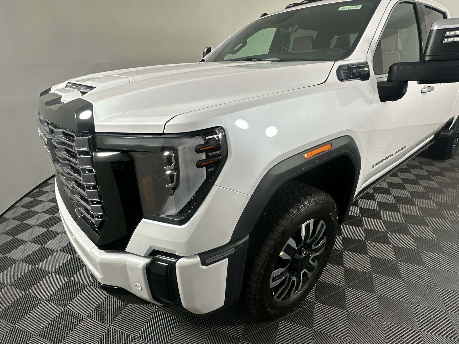 2025 GMC Sierra 2500HD Denali Ultimate 7