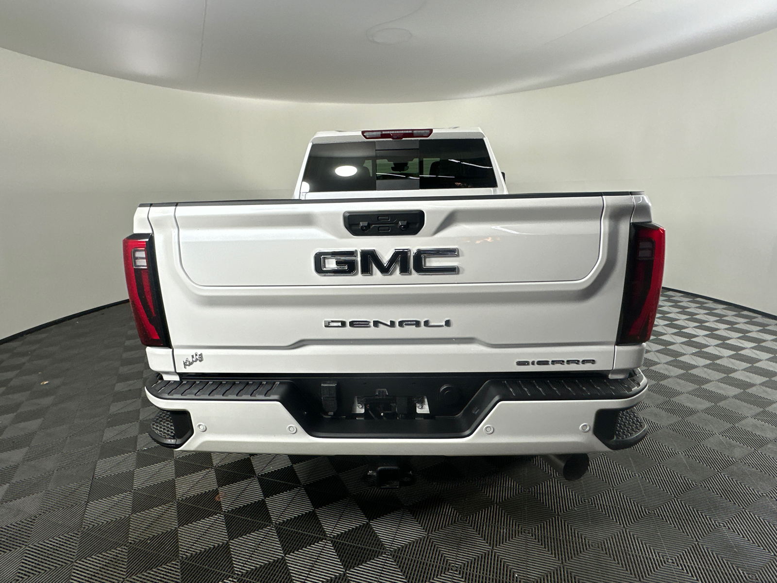 2025 GMC Sierra 2500HD Denali Ultimate 14