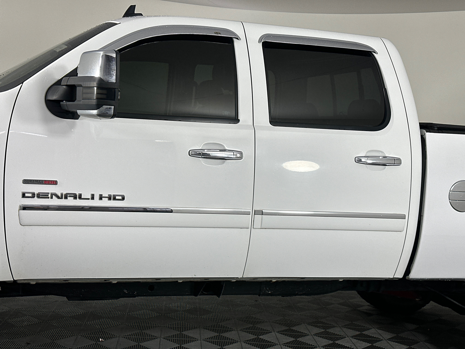 2013 GMC Sierra 2500HD Denali 10