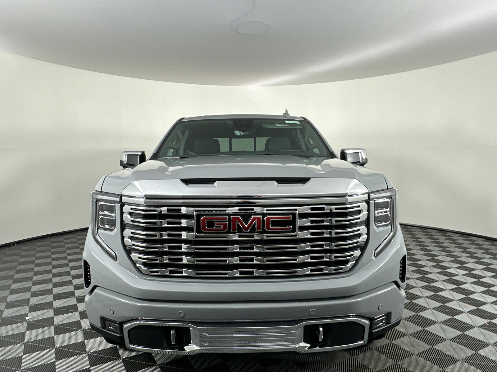 2025 GMC Sierra 1500 Denali 4