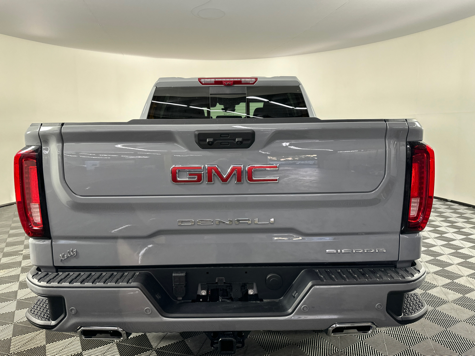 2025 GMC Sierra 1500 Denali 13