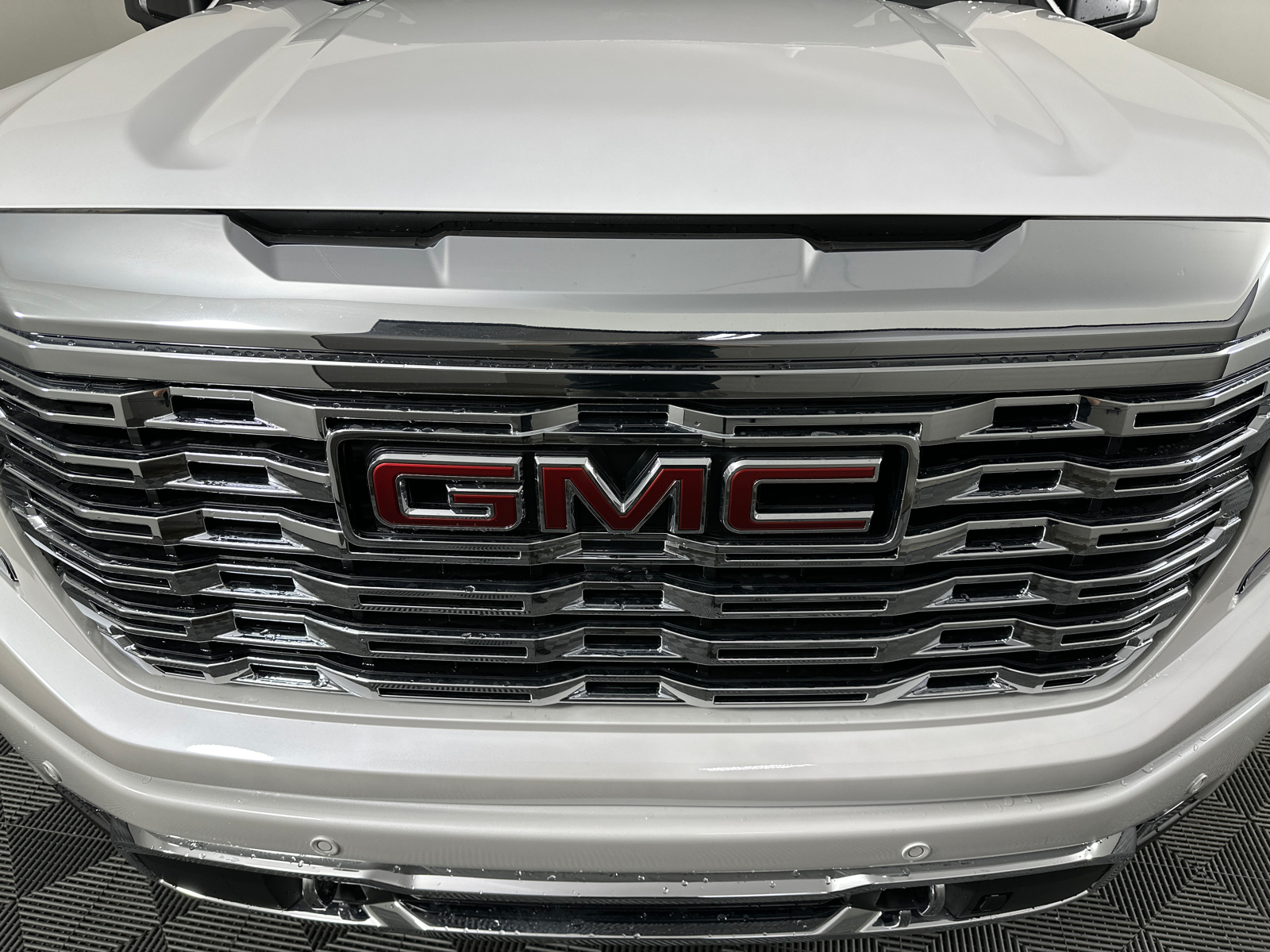 2025 GMC Sierra 1500 Denali 5