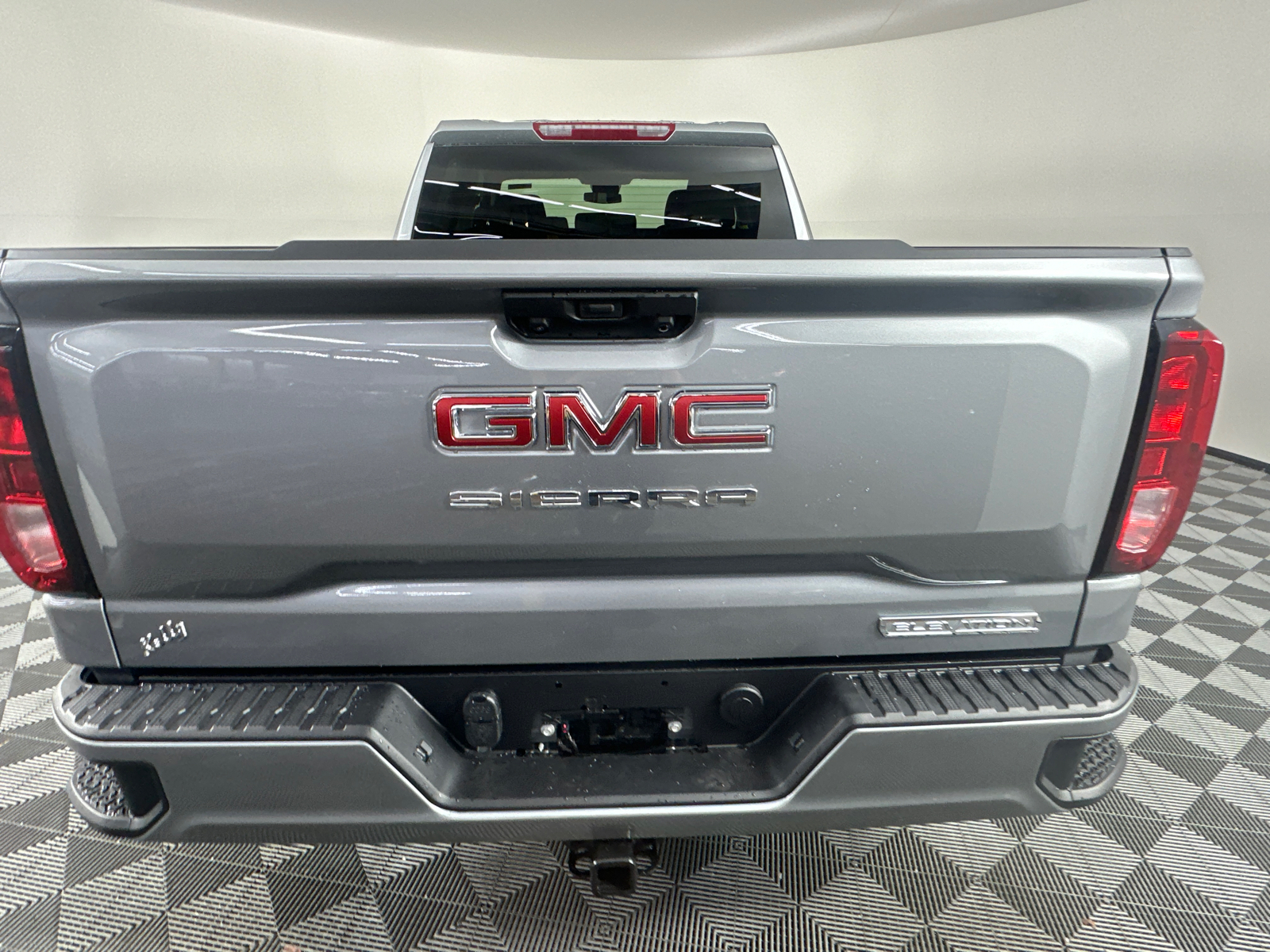 2025 GMC Sierra 1500 Elevation 15