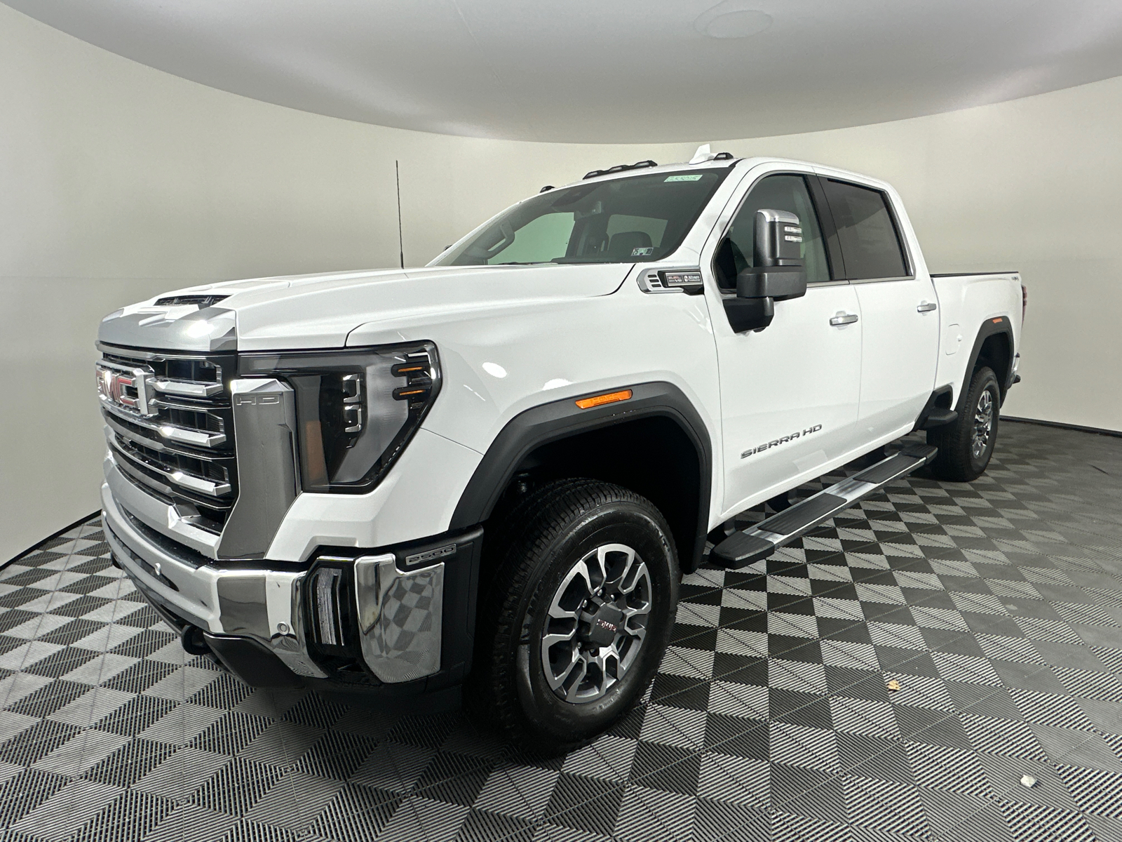 2025 GMC Sierra 2500HD SLT 4