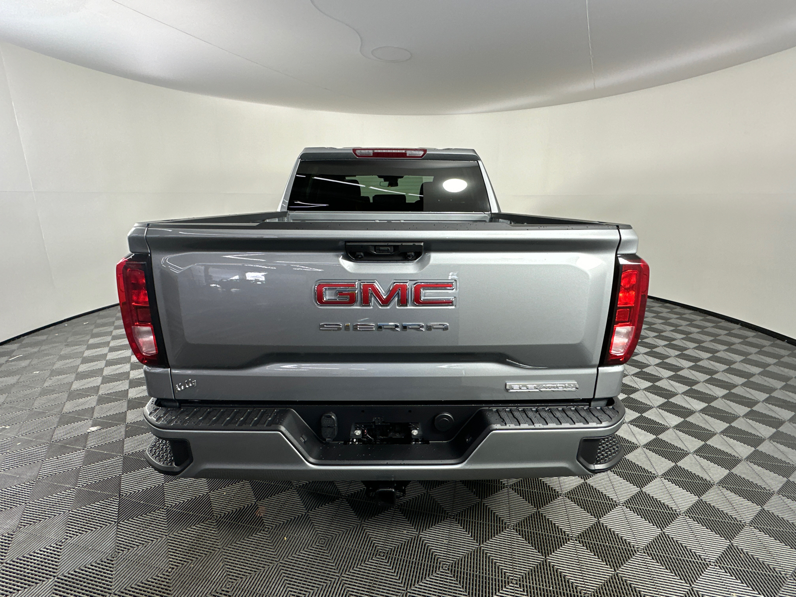 2025 GMC Sierra 1500 Elevation 12