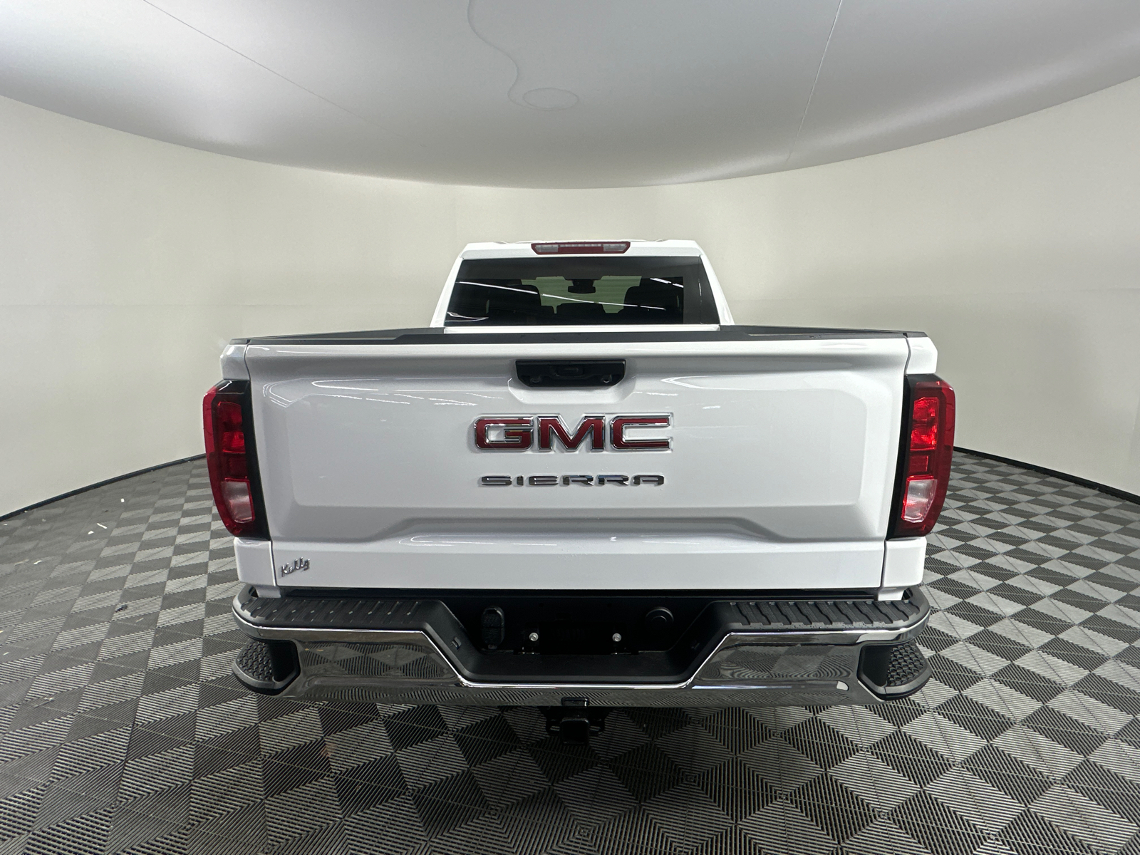 2025 GMC Sierra 1500 Pro 13