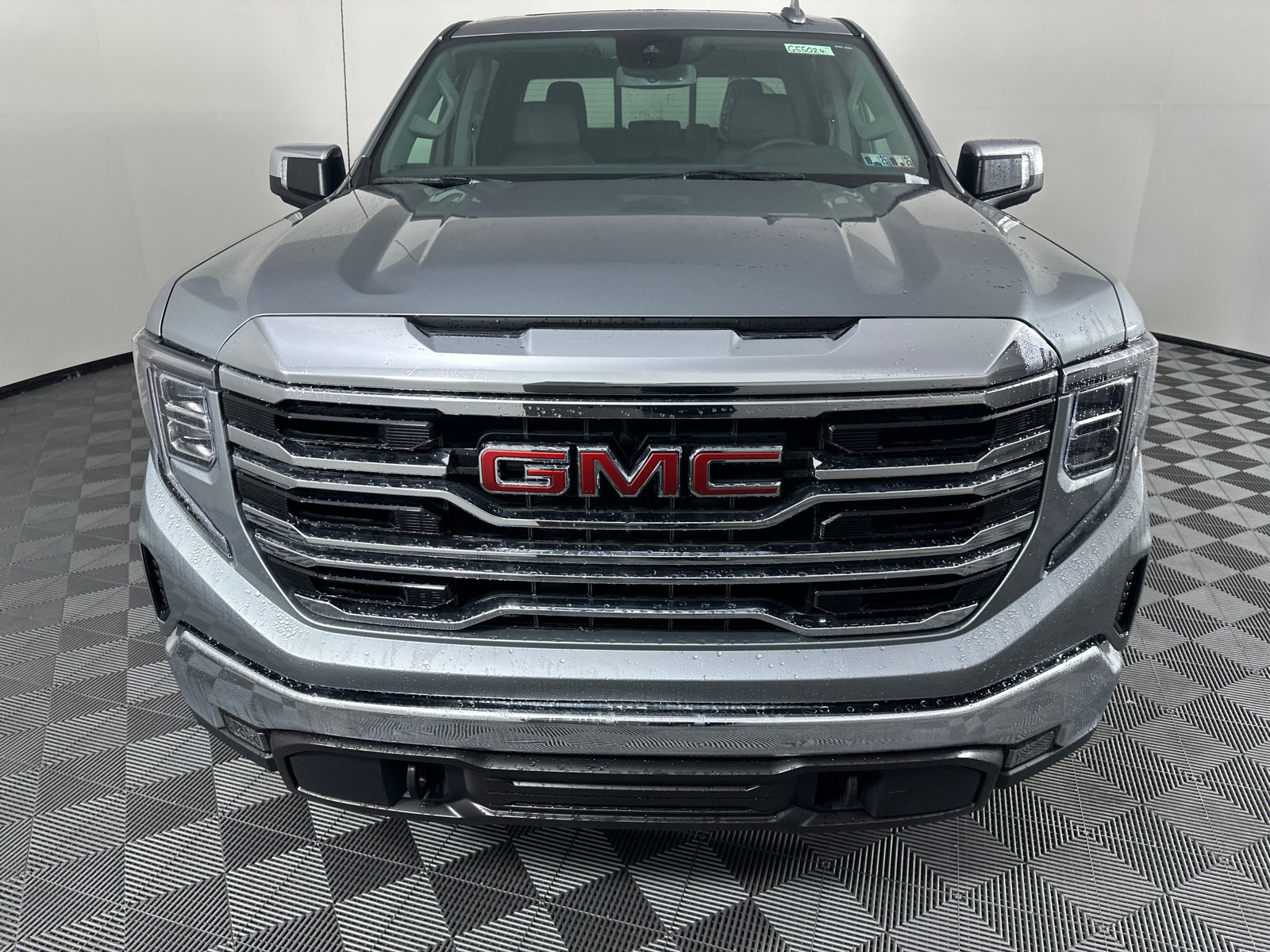 2025 GMC Sierra 1500 SLT 5