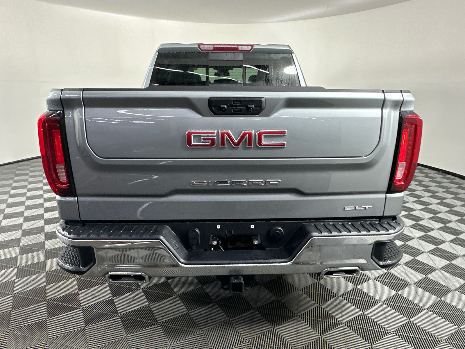 2025 GMC Sierra 1500 SLT 15