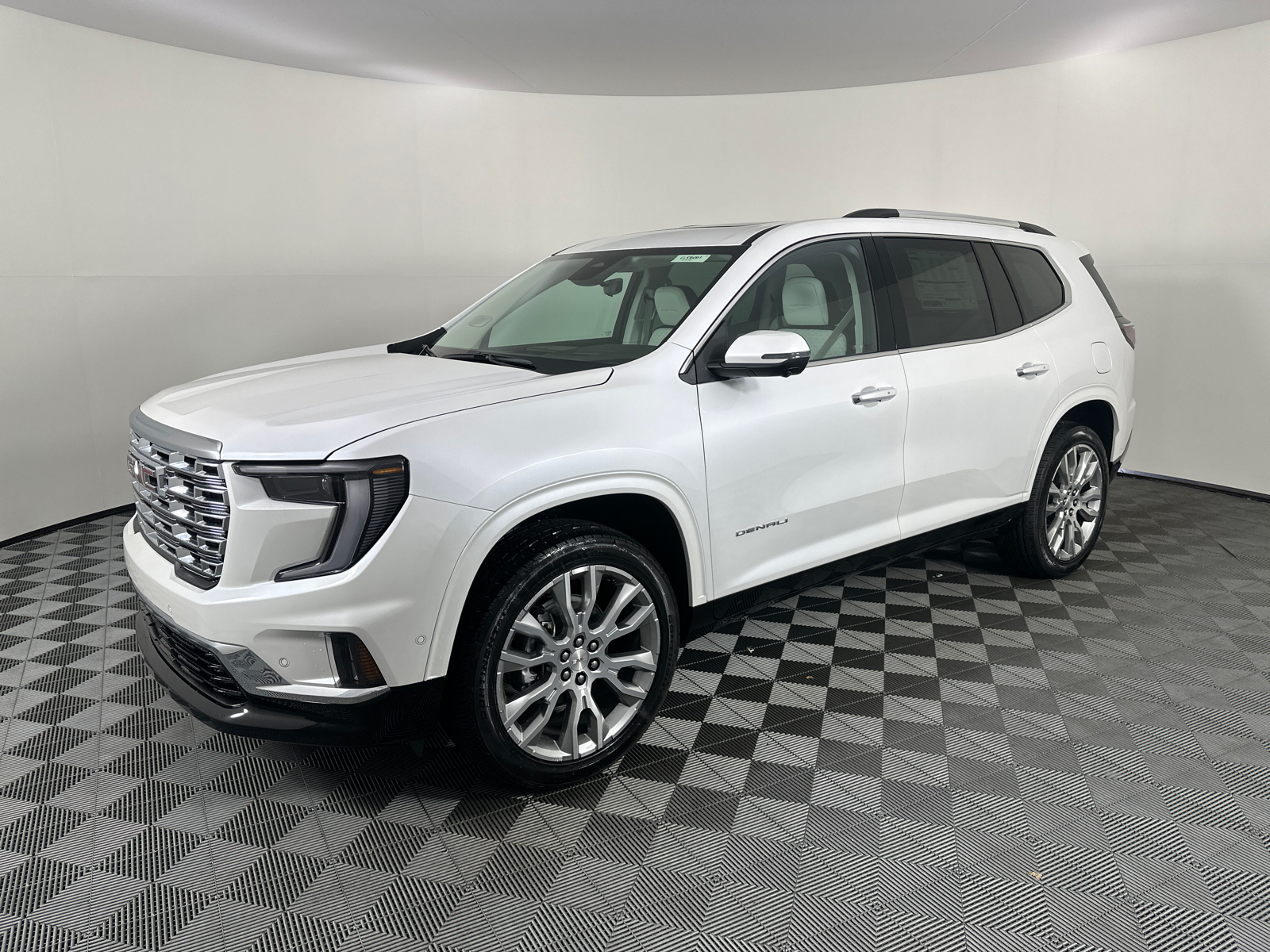 2025 GMC Acadia Denali 6