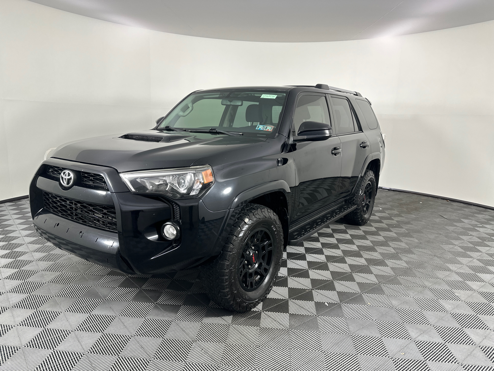 2015 Toyota 4Runner TRD Pro 6