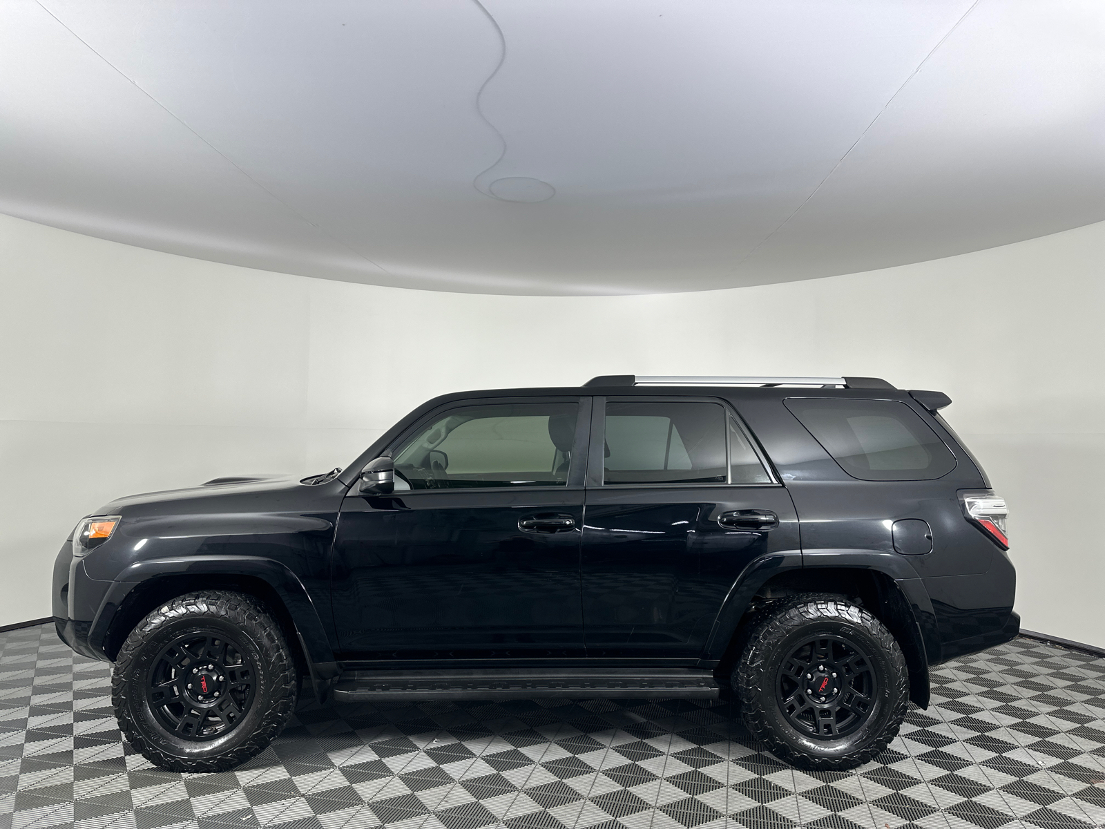 2015 Toyota 4Runner TRD Pro 9