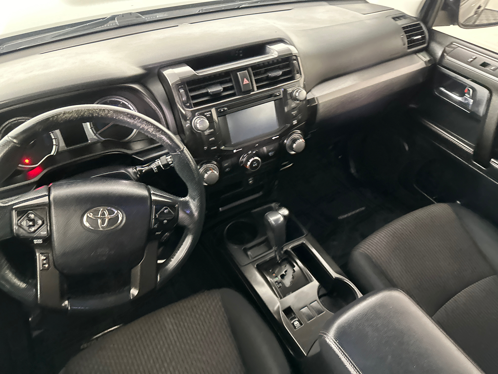 2015 Toyota 4Runner TRD Pro 25