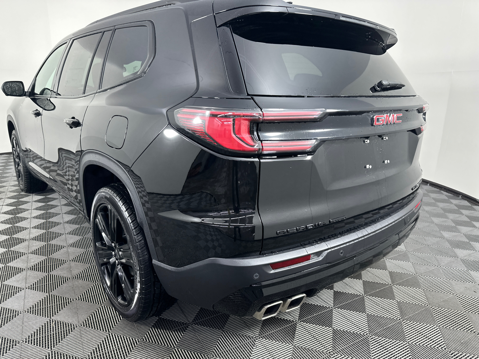 2025 GMC Acadia Elevation 12