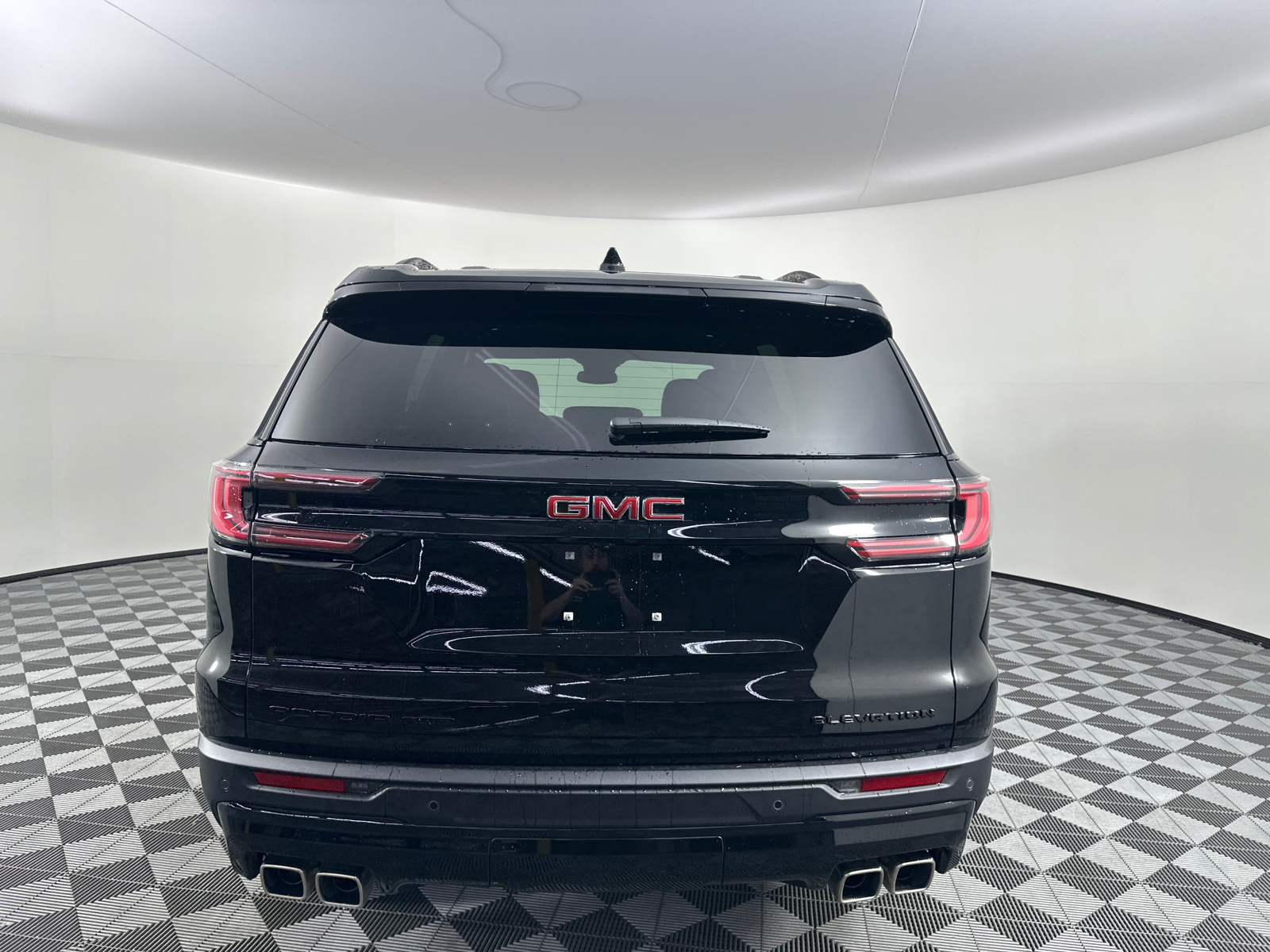 2025 GMC Acadia Elevation 14