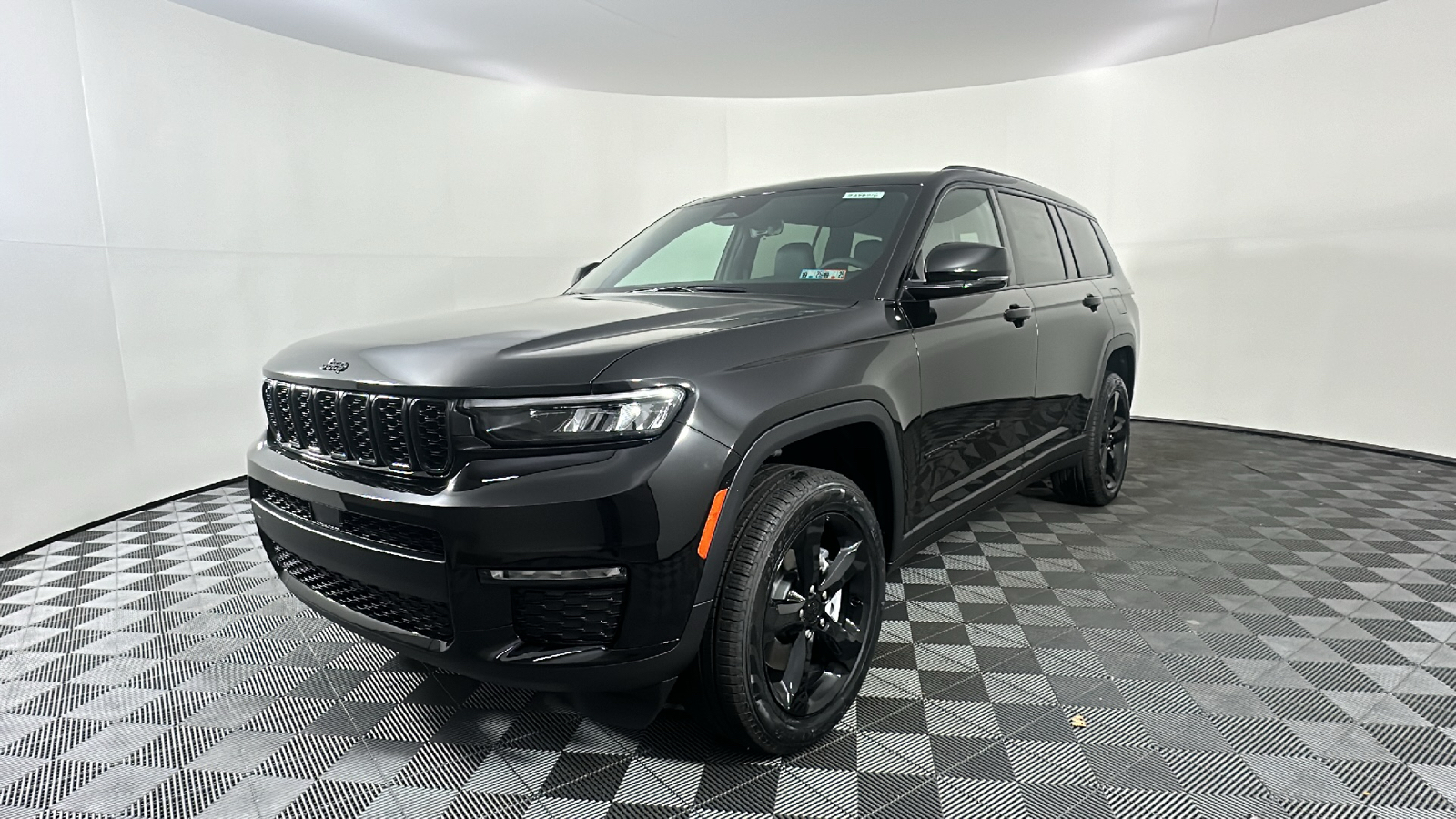 2025 Jeep Grand Cherokee L Limited 5