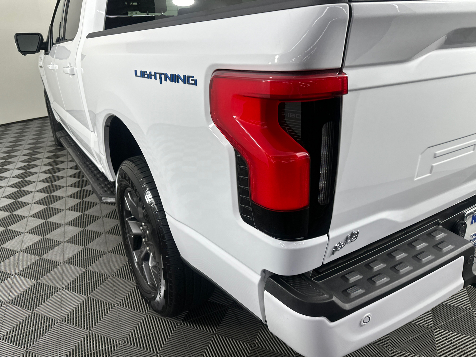 2023 Ford F-150 Lightning Pro 11