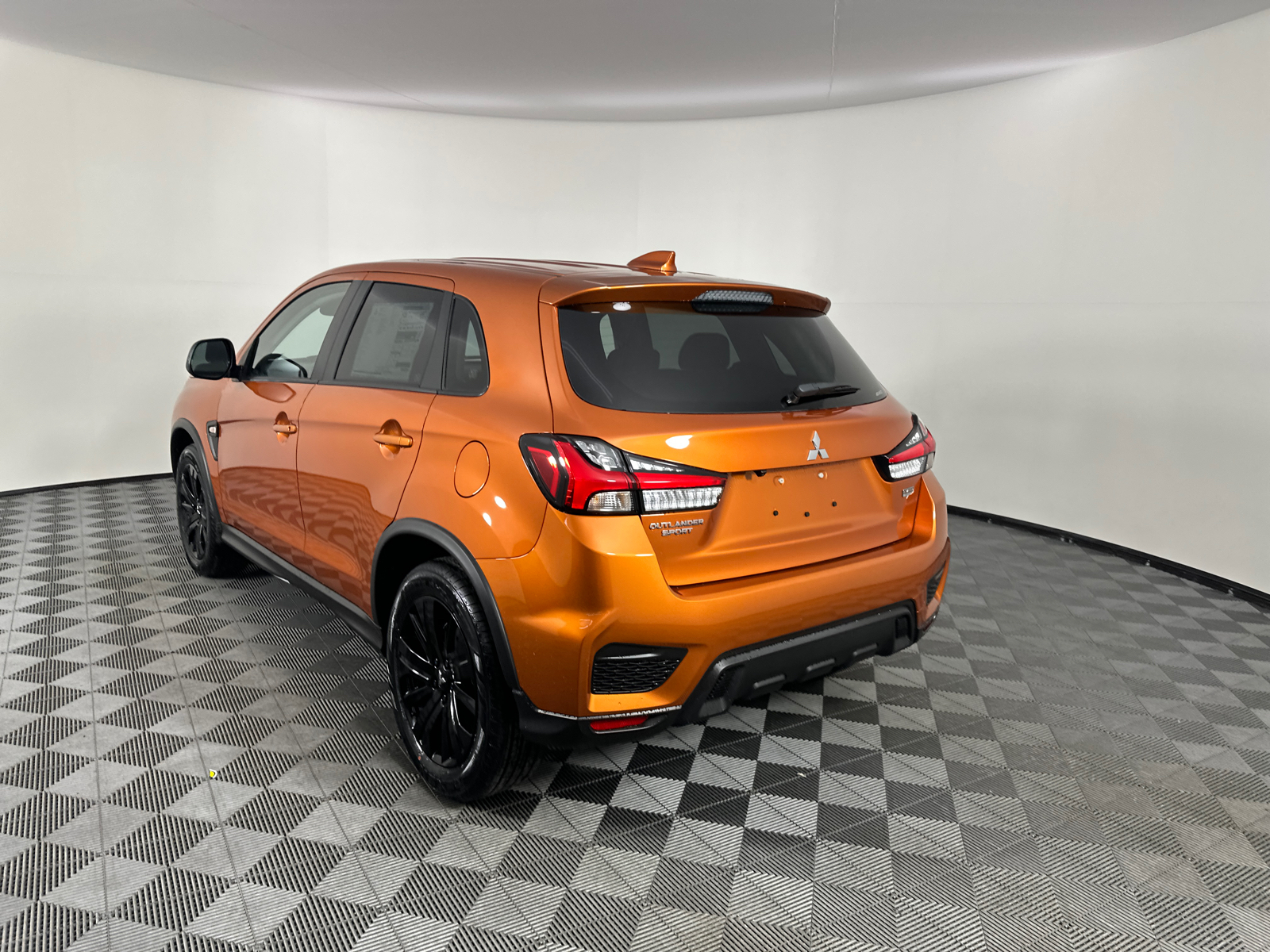 2024 Mitsubishi Outlander Sport S 10