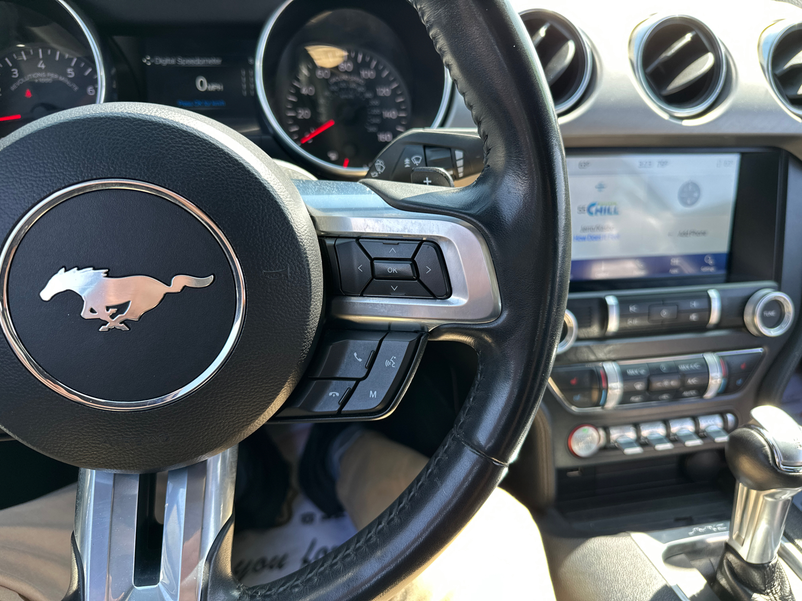 2021 Ford Mustang EcoBoost Premium 26
