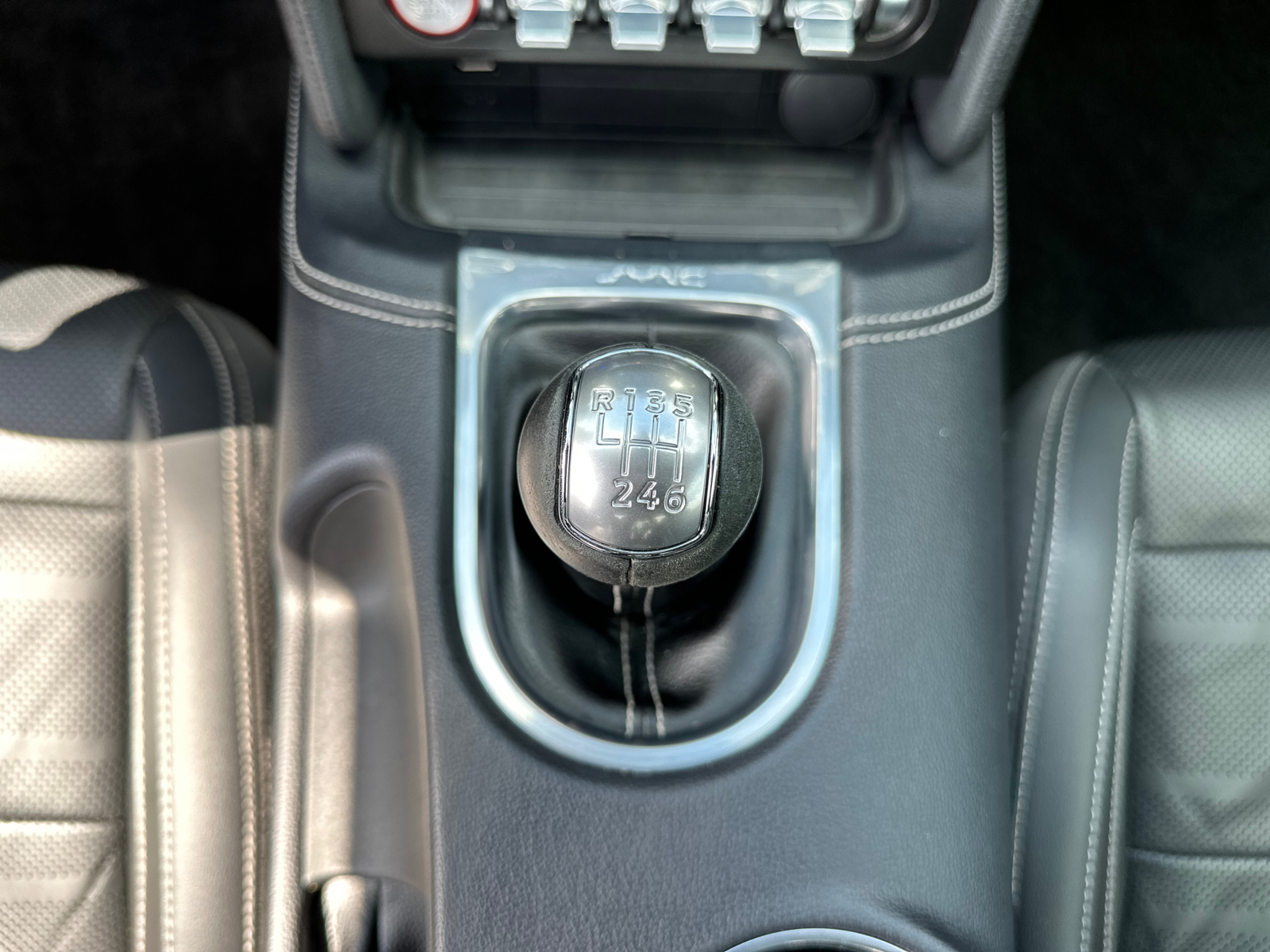 2018 Ford Mustang GT Premium 14