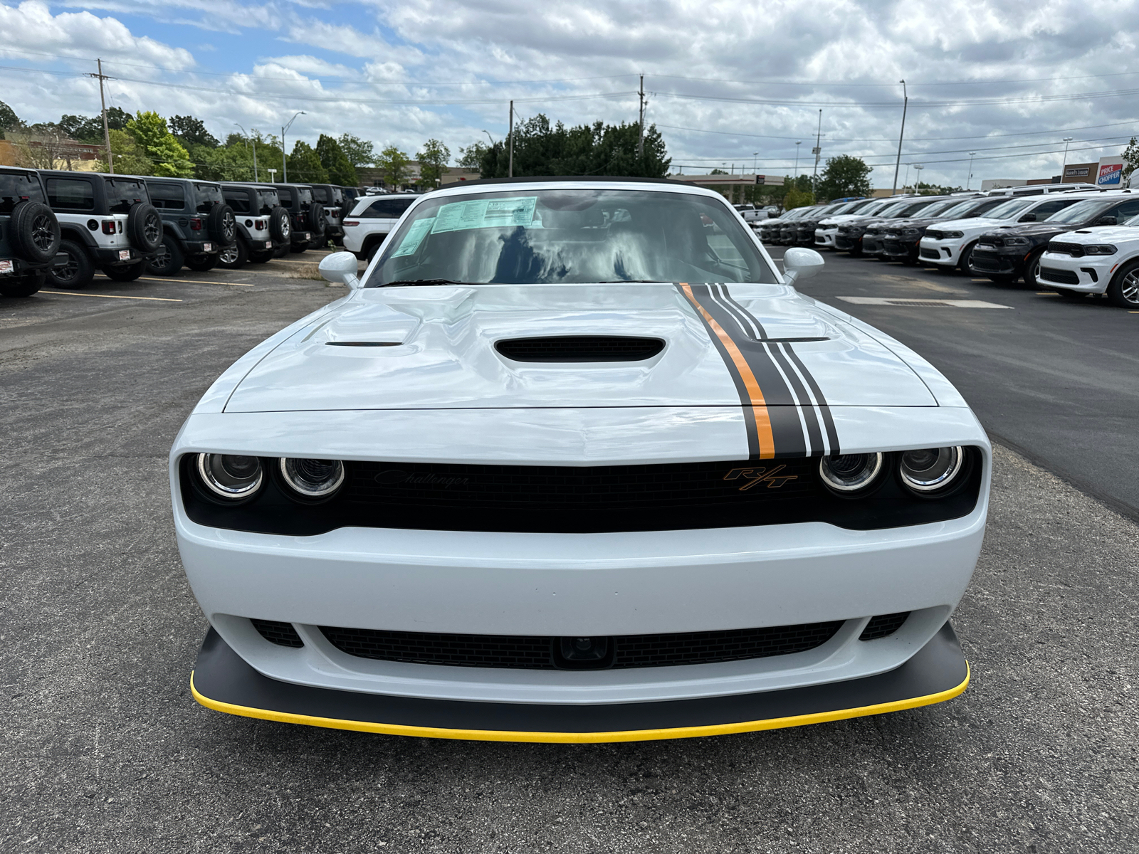 2023 Dodge Challenger R/T Scat Pack Widebody 2