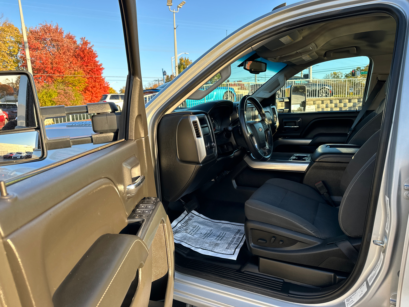 2019 Chevrolet Silverado 5500HD 1LT 34