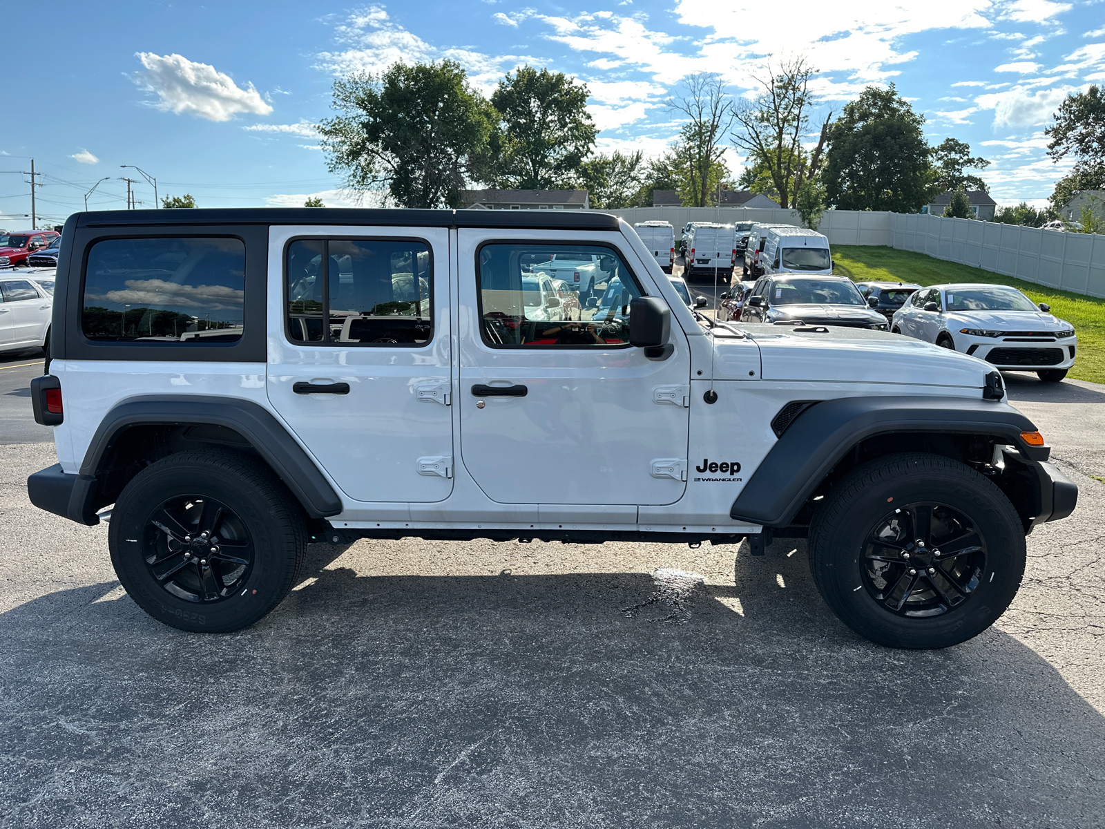 2023 Jeep Wrangler Sport 5