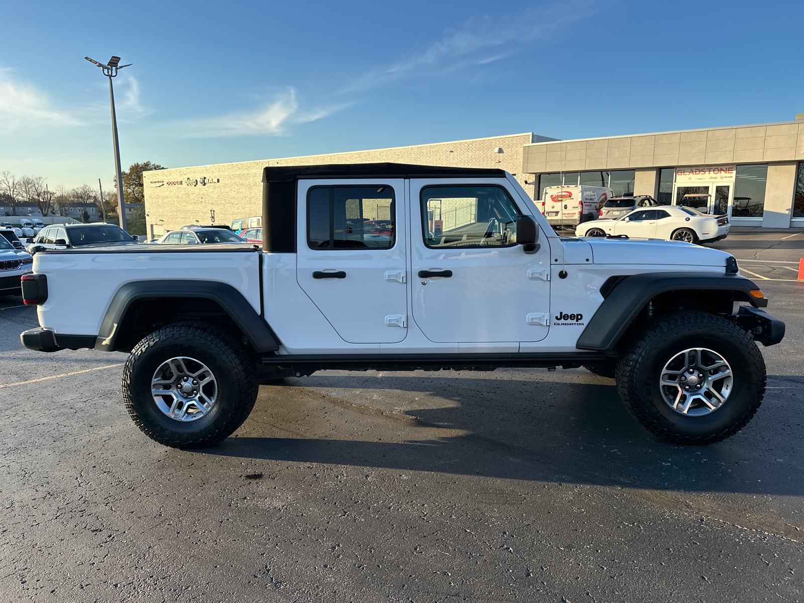 2020 Jeep Gladiator Sport 5