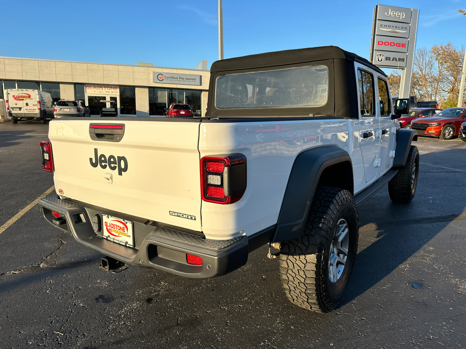 2020 Jeep Gladiator Sport 6