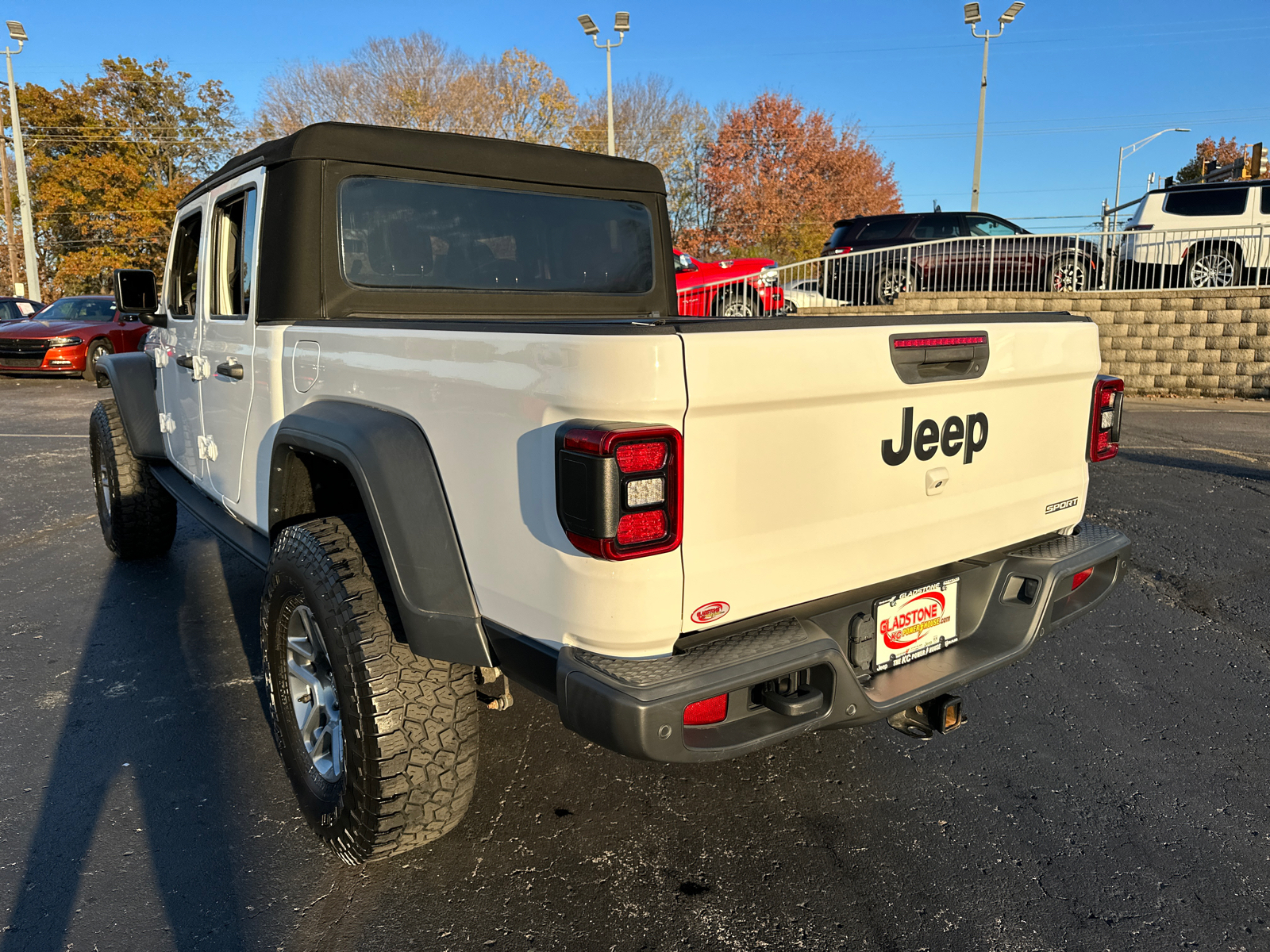 2020 Jeep Gladiator Sport 8